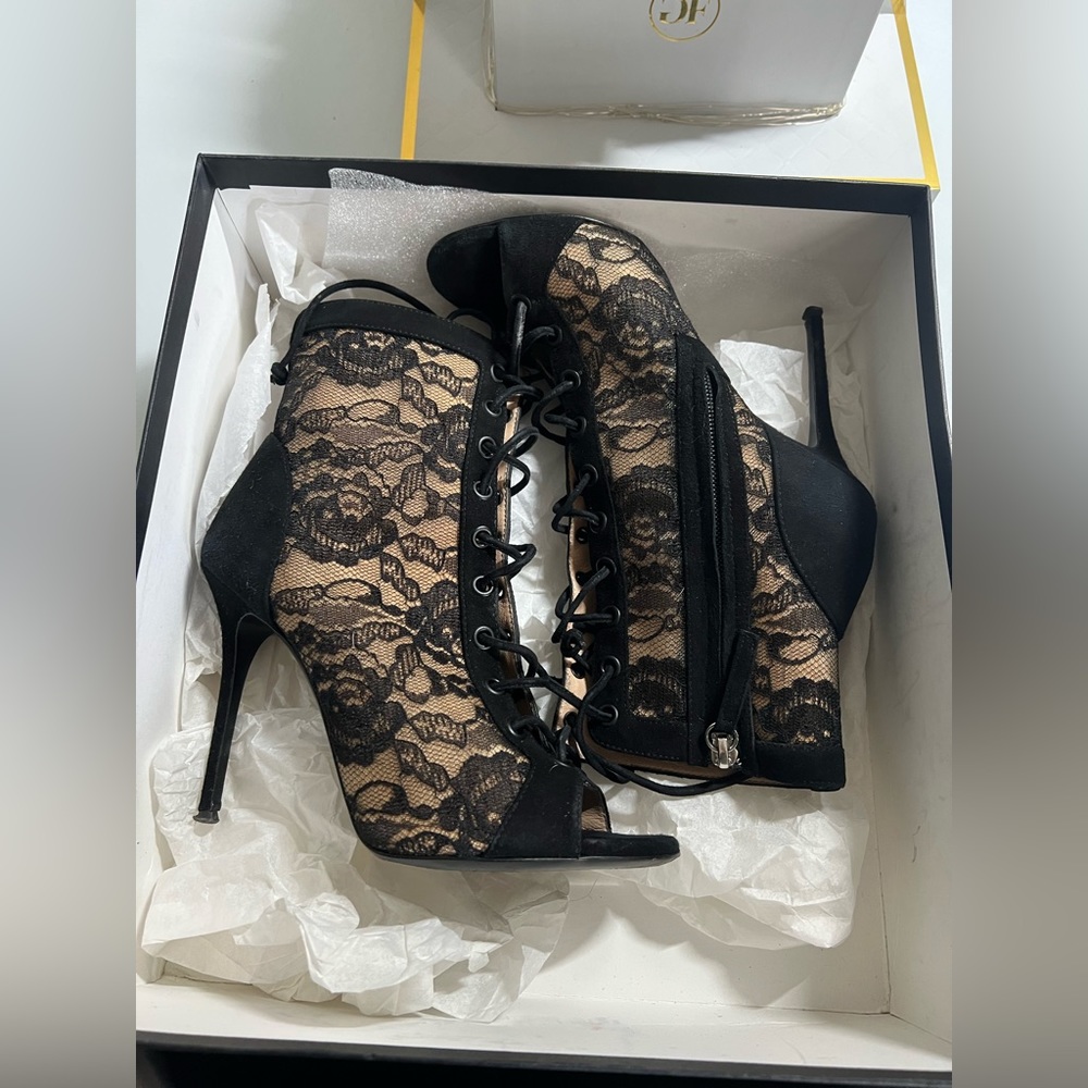 Giuseppe Zanotti Black Lace Peep-Toe Stiletto Sandals